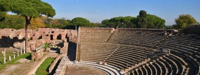 Theater_(Ostia_Antica)