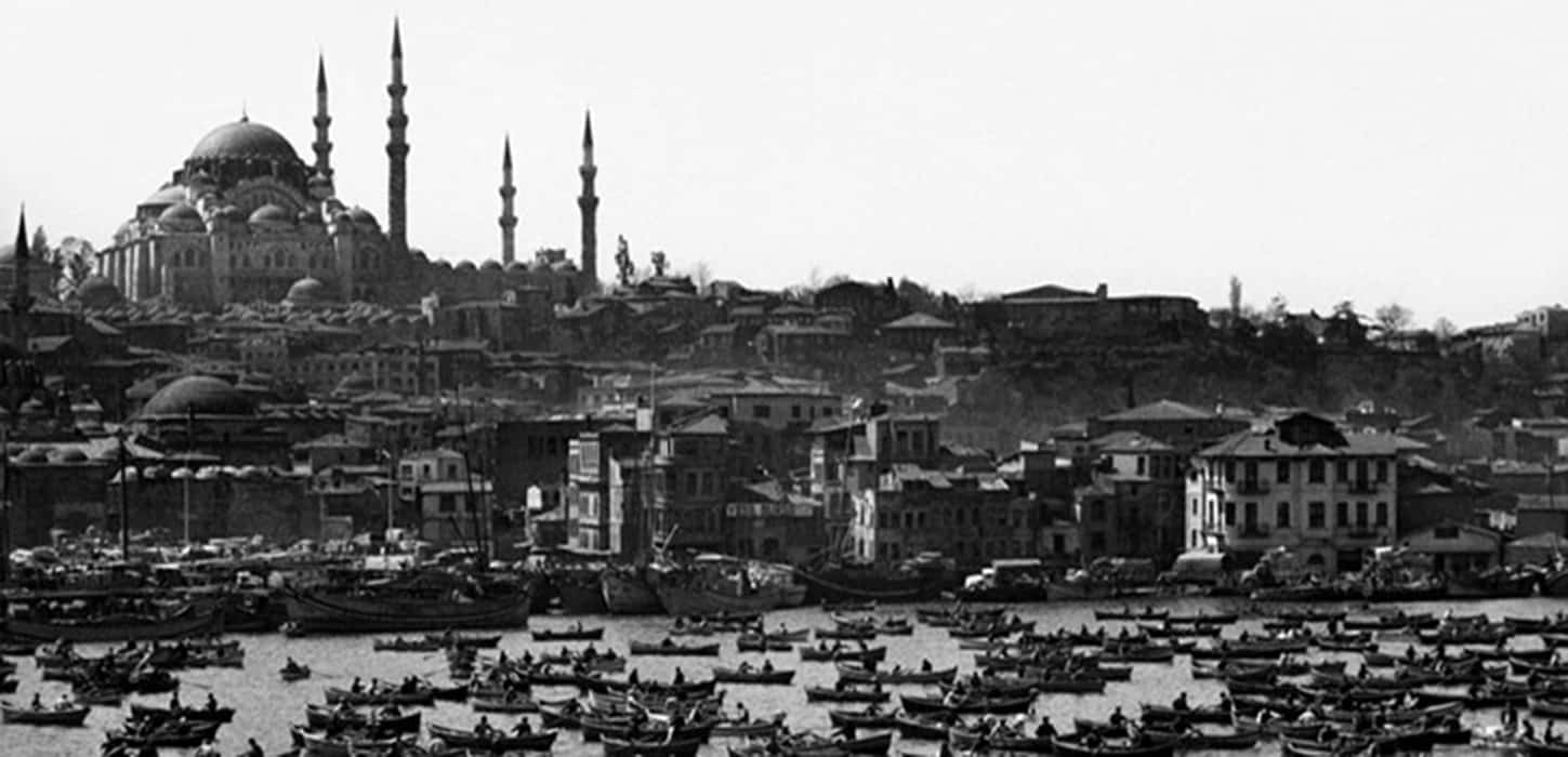 Ara Guler. Istanbul vista attraverso le foto in bianco e nero del maestro turco