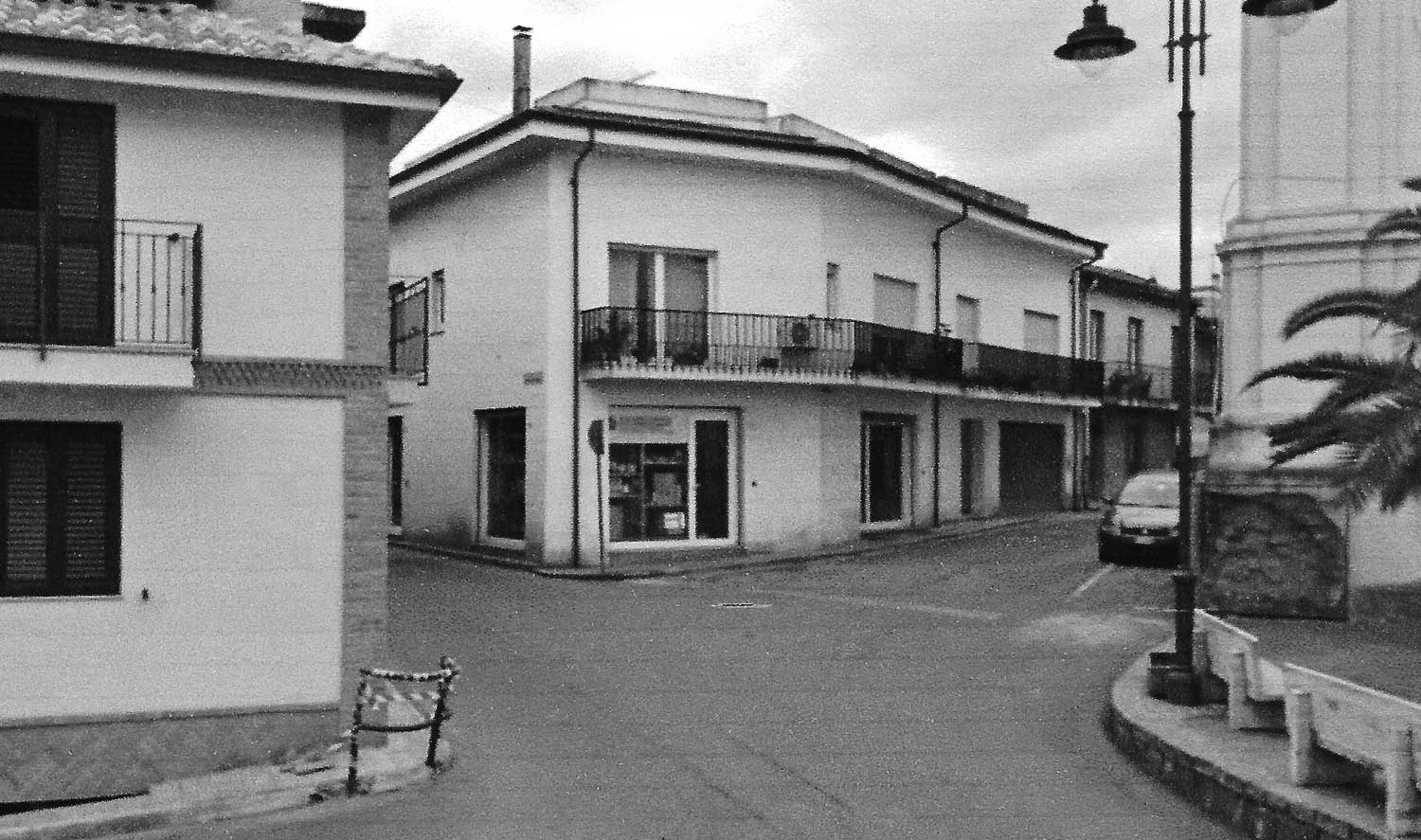 16 - Edificio unifamiliare in via Vittorio Emanuele, Rizziconi (RC) - Vista esterna