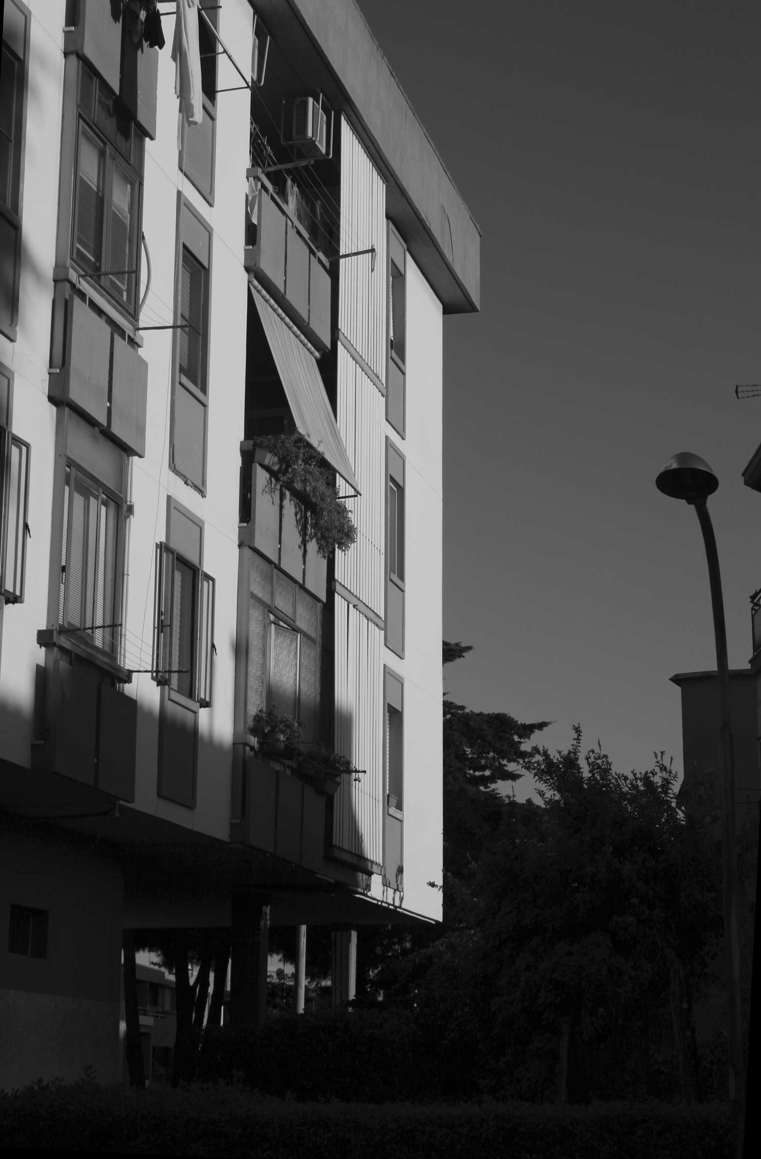 3 - Complesso di edilizia residenziale di 36 appartamenti a Civitavecchia (RM), per Coop. Tuscia Romana Srl - Vista esterna