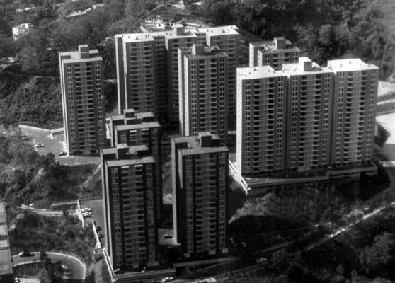 10 - Complesso residenziale a Los Teques (Venezuela) - vista dei complessi realizzati