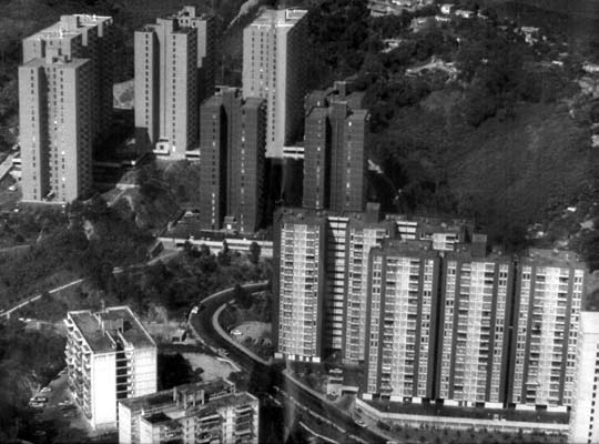 11 - Complesso residenziale a Los Teques (Venezuela) - vista dei complessi realizzati