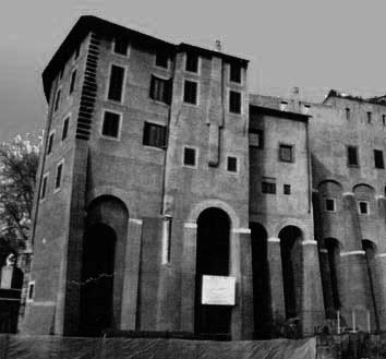 23 - Restauro di Palazzo Orsini a Monte Savello, Roma - vista esterna