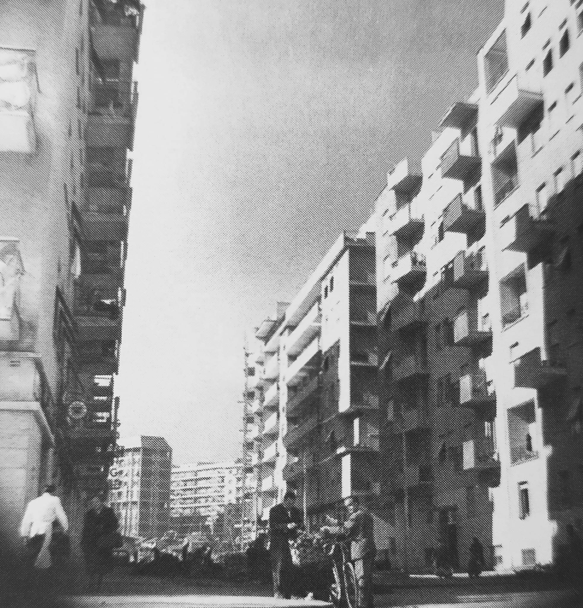 17 - Complesso di edifici di civile abitazione nel "Quartiere delle Valli" (Batteria Nomentana), 1953-59 (collaborazione artistica di P.D'Orazio e A.Perilli)