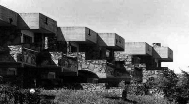 12. Condominio dei Cormorani a Stintino (SS), 1978 – Vista esterna