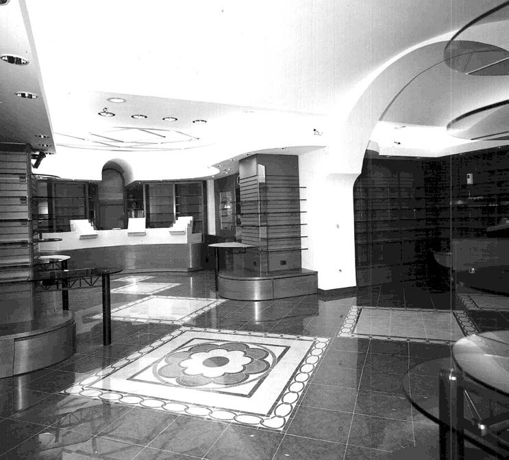 12. Farmacia S. Maria della Salute in via di Torre Clementina a Fiumicino (RM), 1998 – Vista interna