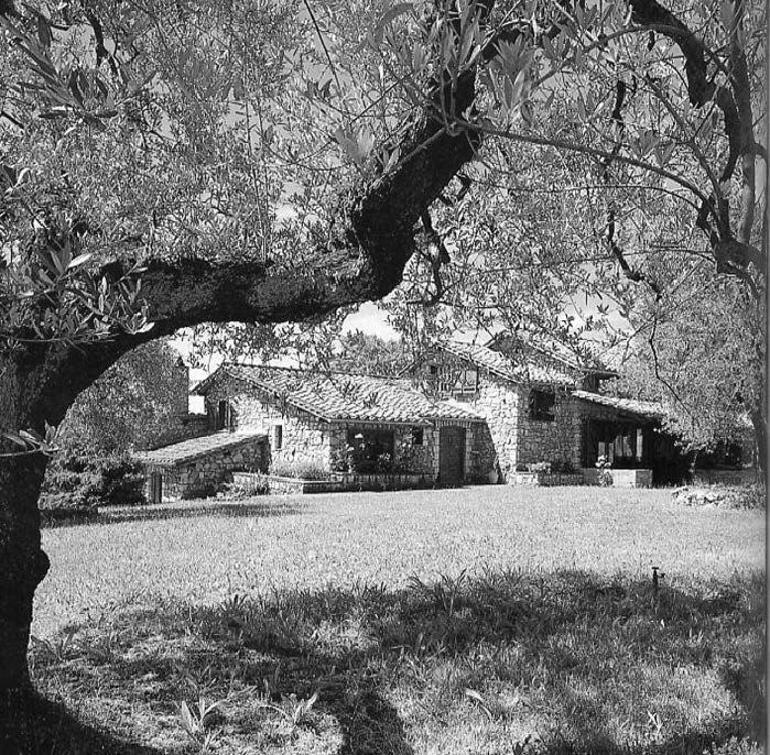 18. Progetto di ristrutturazione e ampliamento di casale a Penna in Teverina (TR), 1990 – Vista esterna