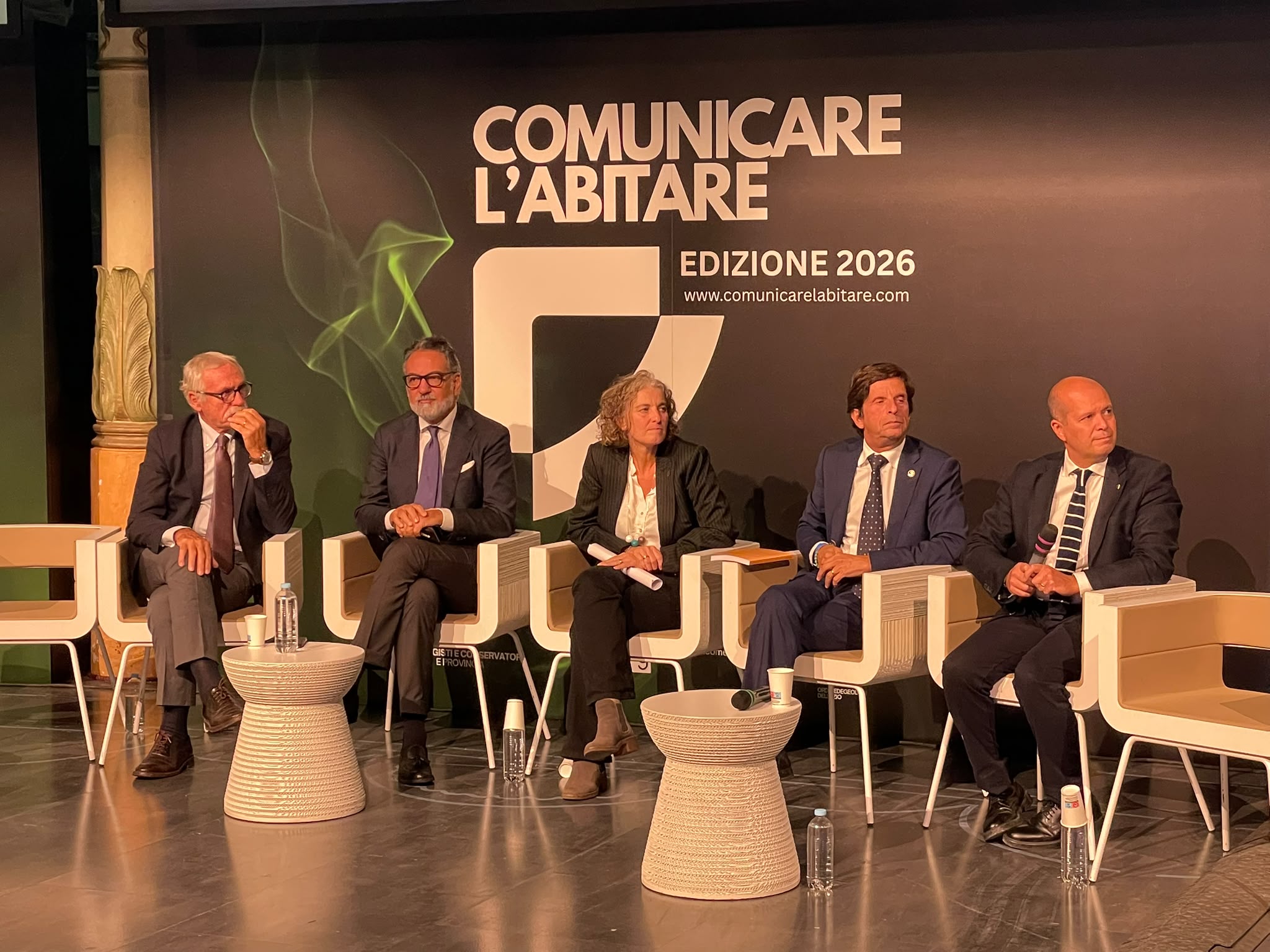 PHOTO-2026-10-19-18-14-43