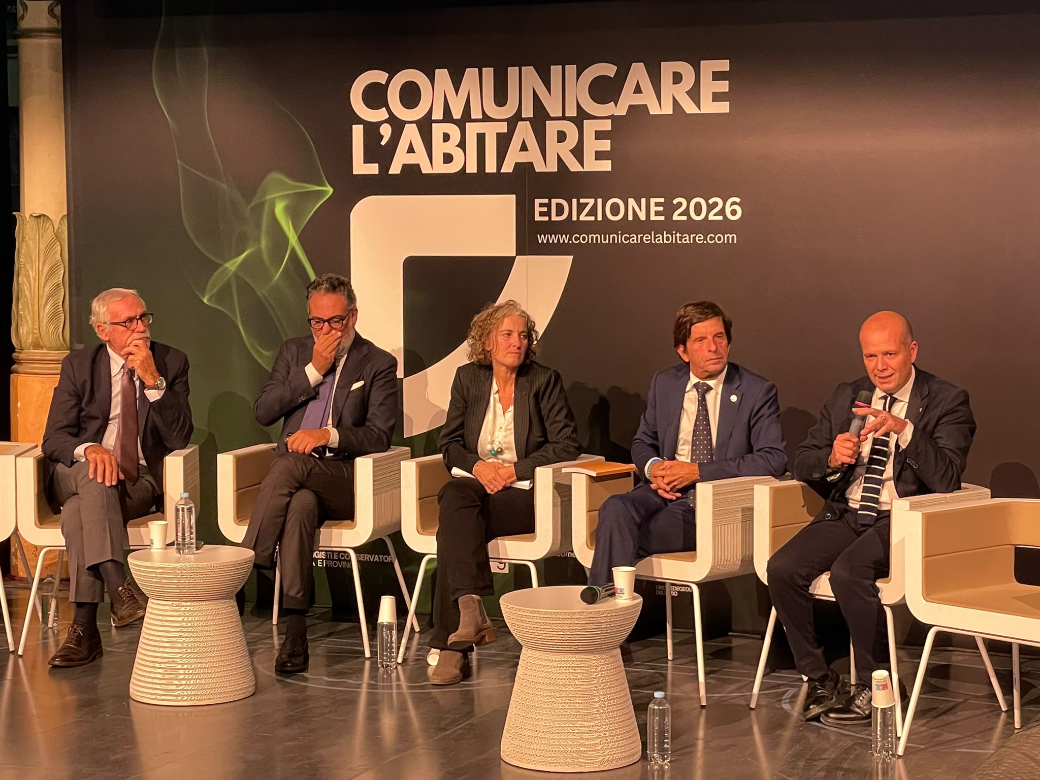 PHOTO-2026-10-19-18-14-44